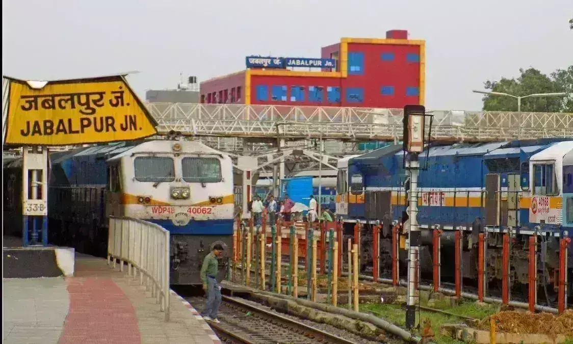 खेल मैदान को सुरक्षित रखने की माँग, नहीं तो प्रदर्शन की चेतावनी