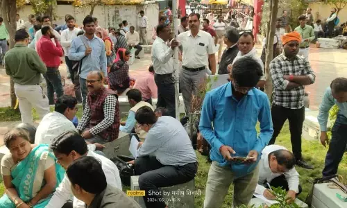 २२४ केंद्रों में कल से होगी नवमीं ग्यारहवीं की परीक्षाएं, सोमवार को किया गया प्रश्नपत्रों का वितरण