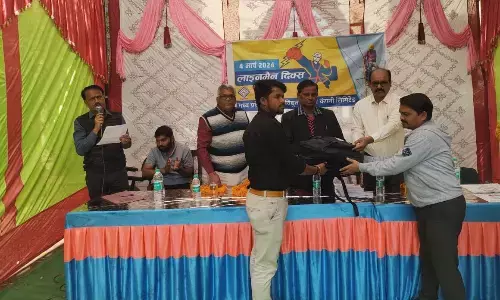 जीवन से बढ़कर कुछ नहीं सुरक्षा से करें अपना कार्य: अधीक्षण यंत्री जीवन से बढ़कर कुछ नहीं सुरक्षा से करें अपना कार्य: अधीक्षण यंत्री