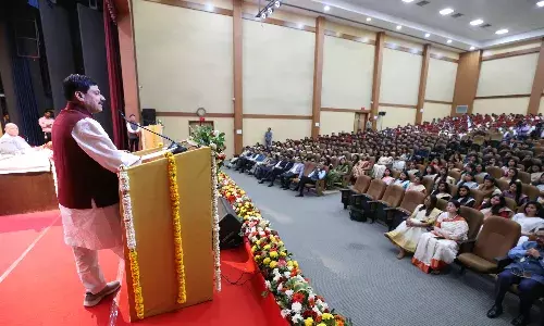नवनियुक्त अधिकारी जनसेवा और जनकल्याण के भाव से शासकीय सेवा में अपने कर्तव्यों का निर्वहन करें - मुख्यमंत्री डॉ. यादव