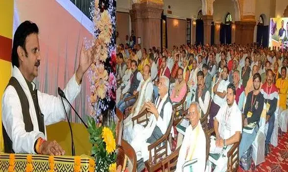 गौ-वंश के बेहतर प्रबंधन से सशक्त अर्थव्यवस्था का निर्माण संभव - उप मुख्यमंत्री शुक्ल