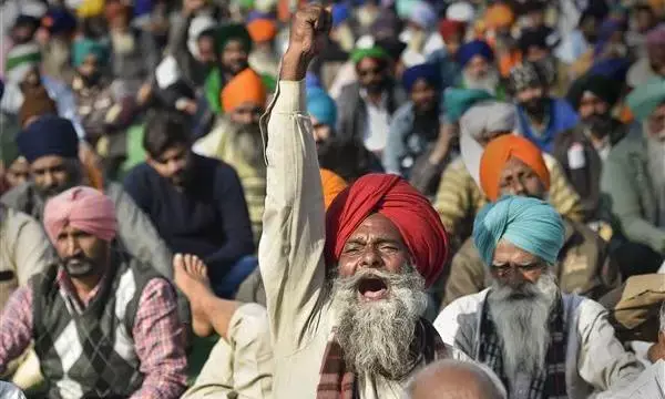 विभिन्न राज्यों के किसानों ने शुरू किया दिल्ली की तरफ कूच, बड़े आंदोलन की तैयारी