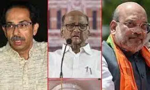महायुति और महाआघाडी में नहीं खत्म हो रहा सीटों के बंटवारे का इंतजार, घंटों बैठक