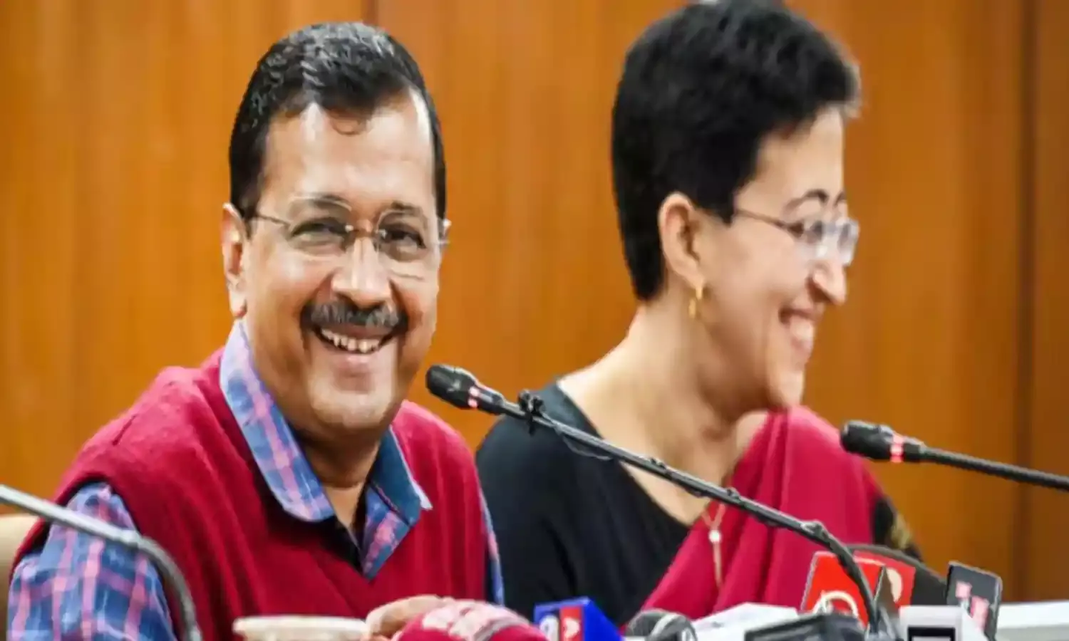 चुनाव से पहले केजरीवाल सरकार का बड़ा फैसला, दिल्ली के लोगों को मिलेगी 200 यूनिट बिजली मुफ्त