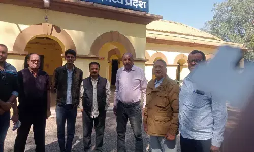 बस ऑपरेटर, बुकिंग एजेन्ट व चालक के विरूद्ध दर्ज फर्जी प्रकरण किया जाये समाप्त बस ऑपरेटर, बुकिंग एजेन्ट व चालक के विरूद्ध दर्ज फर्जी प्रकरण किया जाये समाप्त