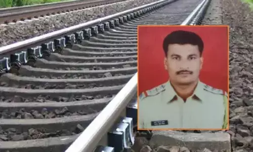 पुणे सीआईडी में कार्यरत पुलिस निरीक्षक ने रेल पटरी पर लेटकर कर ली आत्महत्या