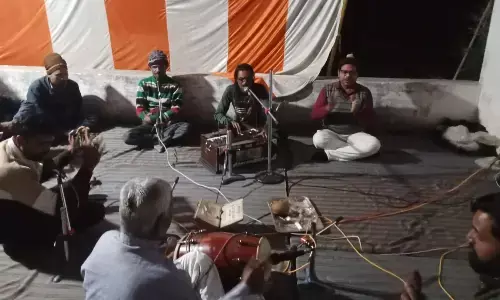 अखंड रामधुन के समापन पर हुआ भंडारा अखंड रामधुन के समापन पर हुआ भंडारा