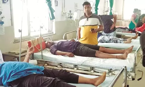 मनपा के संक्रामक रोग विभाग ने कहा-सिंघाड़े के आटे से बने खाद्य पदार्थ का किया था सेवन मनपा के संक्रामक रोग विभाग ने कहा-सिंघाड़े के आटे से बने खाद्य पदार्थ का किया था सेवन