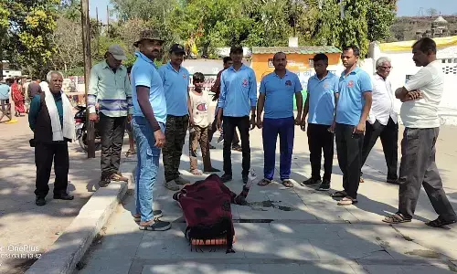 धरम सागर तालाब में अज्ञात शव मिलने से सनसनी धरम सागर तालाब में अज्ञात शव मिलने से सनसनी
