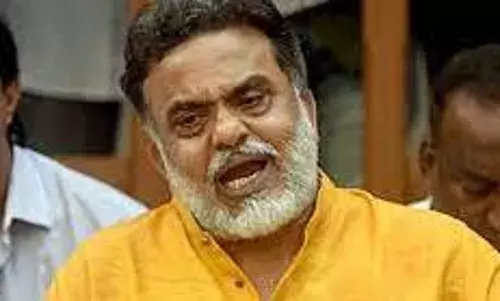 बची-खुची शिवसेना प्रमुख ने आघाडी का उम्मीदवार घोषित कर दिया, सीटों का नहीं हुआ बंटवारा बची-खुची शिवसेना प्रमुख ने आघाडी का उम्मीदवार घोषित कर दिया, सीटों का नहीं हुआ बंटवारा