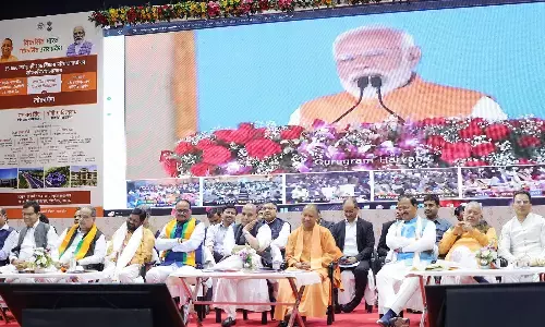 प्रधानमंत्री नरेंद्र मोदी ने गुरुग्राम, हरियाणा में द्वारका एक्सप्रेस-वे के अलावा 114 सड़क परियोजनाओं का लोकार्पण एवं शिलान्यास किया