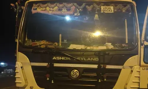 महाराष्ट्र से लूटा गया ट्रक भरौली में छोड़कर भागे बदमाश