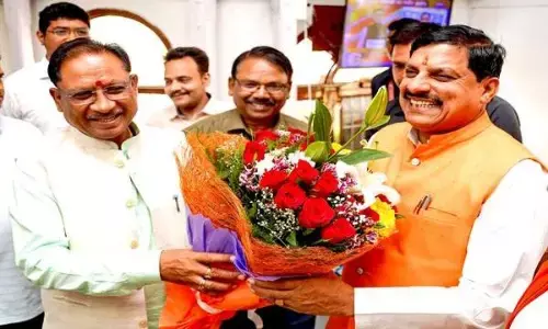 मुख्यमंत्री डॉ. मोहन यादव ने छत्तीसगढ़ के मुख्यमंत्री विष्णुदेव साय से की सौजन्य भेंट