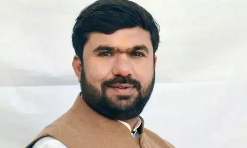 कांग्रेस के अभेद किले को जीतने के लिए बीजेपी ने इस नेता पर फिर जताया भरोसा, कमलनाथ से दो बार खा चुके हैं शिकस्त कांग्रेस के अभेद किले को जीतने के लिए बीजेपी ने इस नेता पर फिर जताया भरोसा, कमलनाथ से दो बार खा चुके हैं शिकस्त