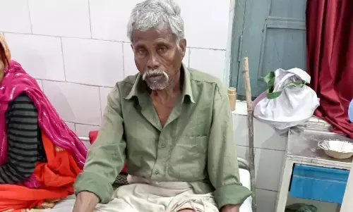 जंगली सुअर के हमले में अधेड हुआ घायल, अस्पताल में भर्ती जंगली सुअर के हमले में अधेड हुआ घायल, अस्पताल में भर्ती