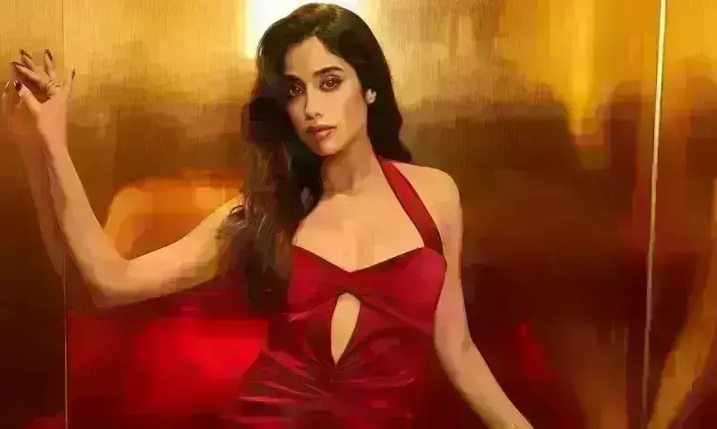 फिल्म डॉन 3 में कियारा अडवाणी को टक्कर देने आ रही जाह्नवी कपूर! लेंगी करीना कपूर की जगह फिल्म डॉन 3 में कियारा अडवाणी को टक्कर देने आ रही जाह्नवी कपूर! लेंगी करीना कपूर की जगह