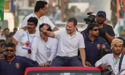 62वें दिन महाराष्ट्र के पालघर पहुंची राहुल गांधी की यात्रा, रविवार को मुंबई में होगा समापन 62वें दिन महाराष्ट्र के पालघर पहुंची राहुल गांधी की यात्रा, रविवार को मुंबई में होगा समापन