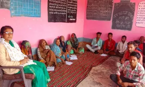 नवभारत साक्षरता कार्यक्रम के अंतर्गत शाहनगर में नवसाक्षरों की परीक्षा सम्पन्न, बीआरसीसी ने किया निरीक्षण