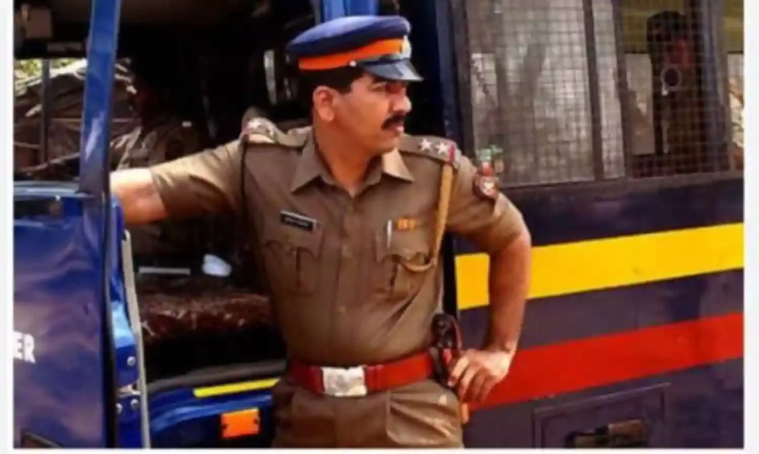 पूर्व पुलिसकर्मी प्रदीप शर्मा को 2006 के फर्जी मुठभेड़ मामले में आजीवन कारावास