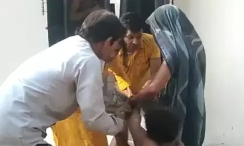 पेड़ काटने के विवाद में मारपीट, डायल 100 के चालक की दबंगई, शिकायत करने पहुंचे पीड़ित को थाना में बैठाया