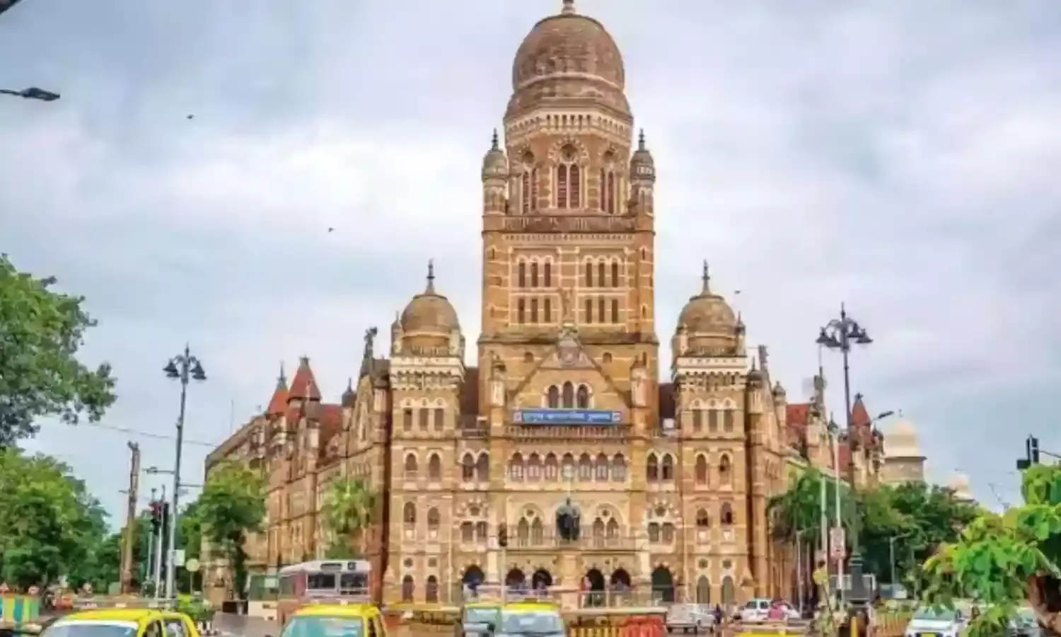 देश में सबसे समृद्ध मुंबई मनपा की कमान डॉ. भूषण गगरानी ने संभाली, चहल की हुई सराहना