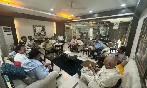 कांग्रेस नेताओं की बैठक में विकास ठाकरे के नाम पर मुहर, गडकरी को देंगे टक्कर कांग्रेस नेताओं की बैठक में विकास ठाकरे के नाम पर मुहर, गडकरी को देंगे टक्कर