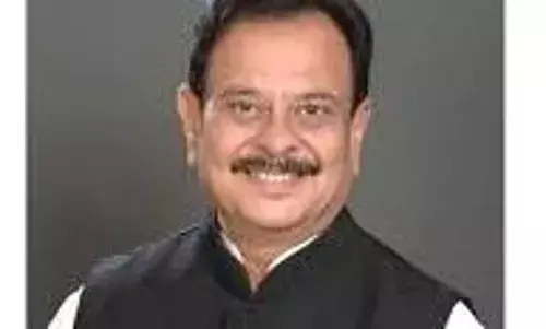 चार से डेढ़ गुना टैक्स का दावा जनता से धोखा, देशमुख ने लगाए प्रशासन पर आरोप