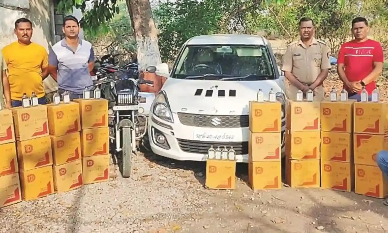 गौवंश की तस्करी का हुआ पर्दाफाश, लगभग 4 लाख का माल जब्त, एक गिरफ्तार