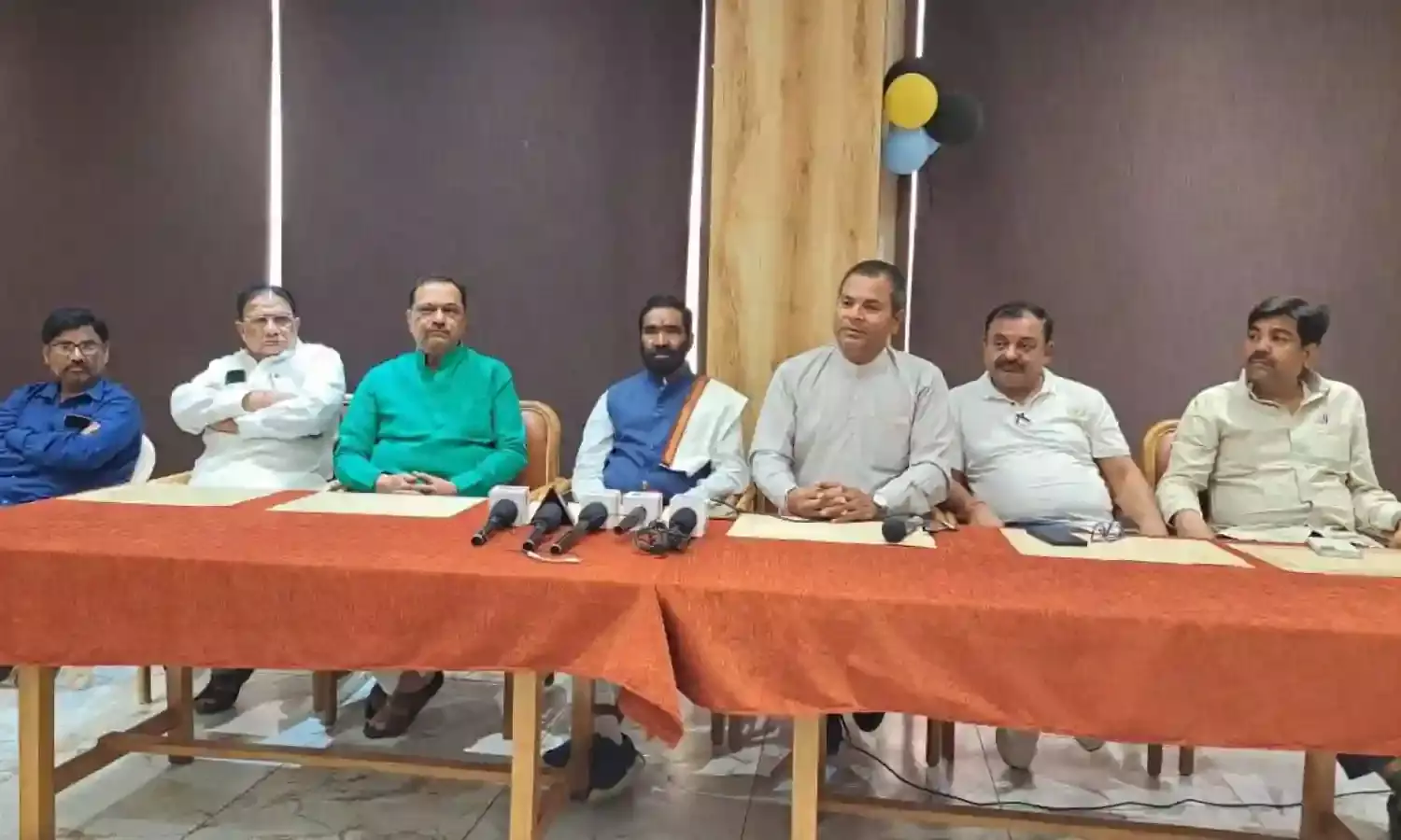 शहडोल लोकसभा में सक्रिय और निष्क्रिय जनप्रतिनिधि के बीच चुनाव