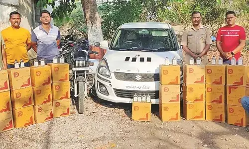 गौवंश की तस्करी का हुआ पर्दाफाश, लगभग 4 लाख का माल जब्त, एक गिरफ्तार गौवंश की तस्करी का हुआ पर्दाफाश, लगभग 4 लाख का माल जब्त, एक गिरफ्तार