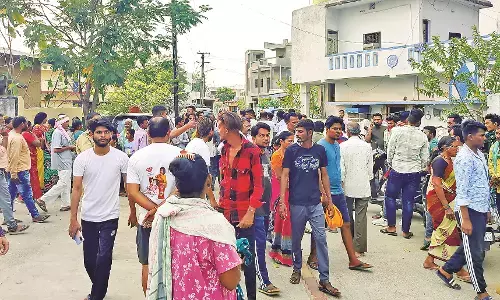 दोस्त के साथ मिलकर गांजा, शराब पी , विवाद बढ़ा और कुल्हाड़ी से कर दी युवक की हत्या दोस्त के साथ मिलकर गांजा, शराब पी , विवाद बढ़ा और कुल्हाड़ी से कर दी युवक की हत्या