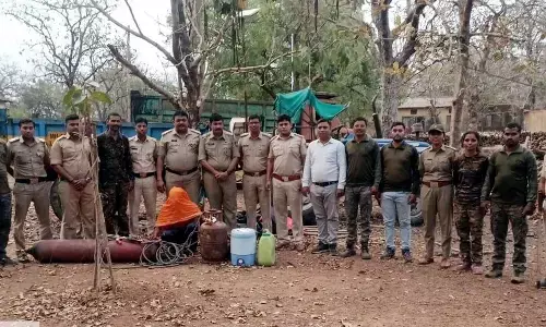 चंद्रपुर के जुनोना जंगल में फायर टाॅवर काटने वाला आरोपी गिरफ्तार, तीन फरार