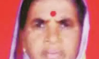 जंगल में बाघ ने महिला को बनाया निवाला, दो हादसों में तीन घायल- एक की मौत जंगल में बाघ ने महिला को बनाया निवाला, दो हादसों में तीन घायल- एक की मौत