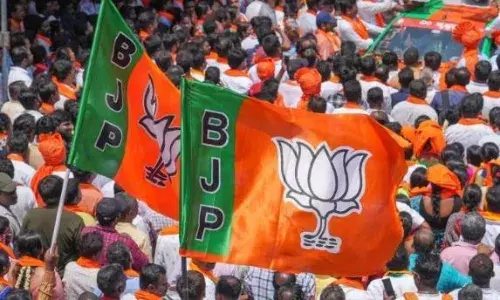 बीजेपी ने जारी की 7वीं लिस्ट, अमरावती से नवनीत राणा को मिला टिकट बीजेपी ने जारी की 7वीं लिस्ट, अमरावती से नवनीत राणा को मिला टिकट