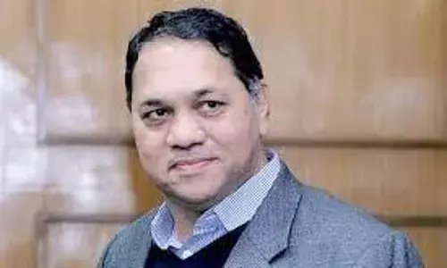 घर में ही गिरने से मंत्री दिलीप वलसे पाटील हुए घायल, निजी अस्पताल में भर्ती घर में ही गिरने से मंत्री दिलीप वलसे पाटील हुए घायल, निजी अस्पताल में भर्ती