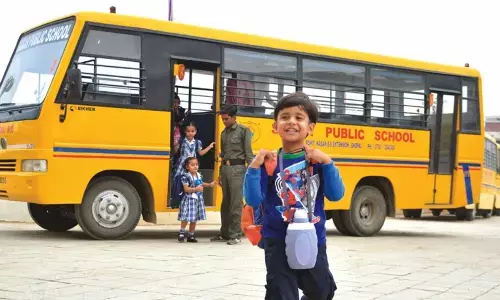 स्कूल बसों को लेकर बनाए नियमों पर कड़ाई से हो अमल, बाल अधिकार संरक्षण आयोग की हिदायत