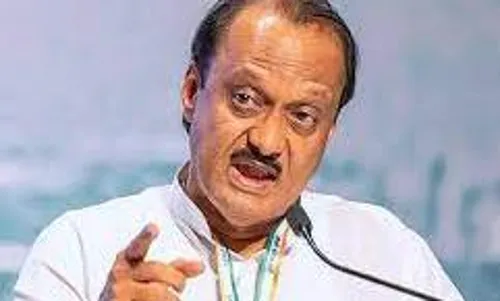 नाराज पदाधिकारियों को मनाने में जुटे अजित पवार , अस्तित्व बचाने सभी को कर रहे फोन नाराज पदाधिकारियों को मनाने में जुटे अजित पवार , अस्तित्व बचाने सभी को कर रहे फोन