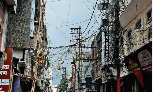 कॉलोनियों व सोसाइटियों को कंपनी देगी सिंगल कनेक्शन