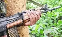 पुलिस और नक्सलियों में हुई जोरदार मुठभेड़, दोनों ओर से चली अंधाधुंध गोलियां