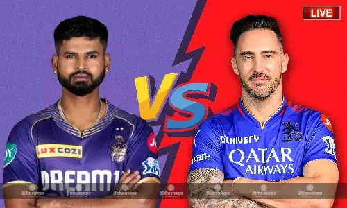 वेंकटेश और नारायण ने जमाया रंग, बेकार गई विराट कोहली की पारी, केकेआर ने सात विकटों से जीता मुकाबला वेंकटेश और नारायण ने जमाया रंग, बेकार गई विराट कोहली की पारी, केकेआर ने सात विकटों से जीता मुकाबला