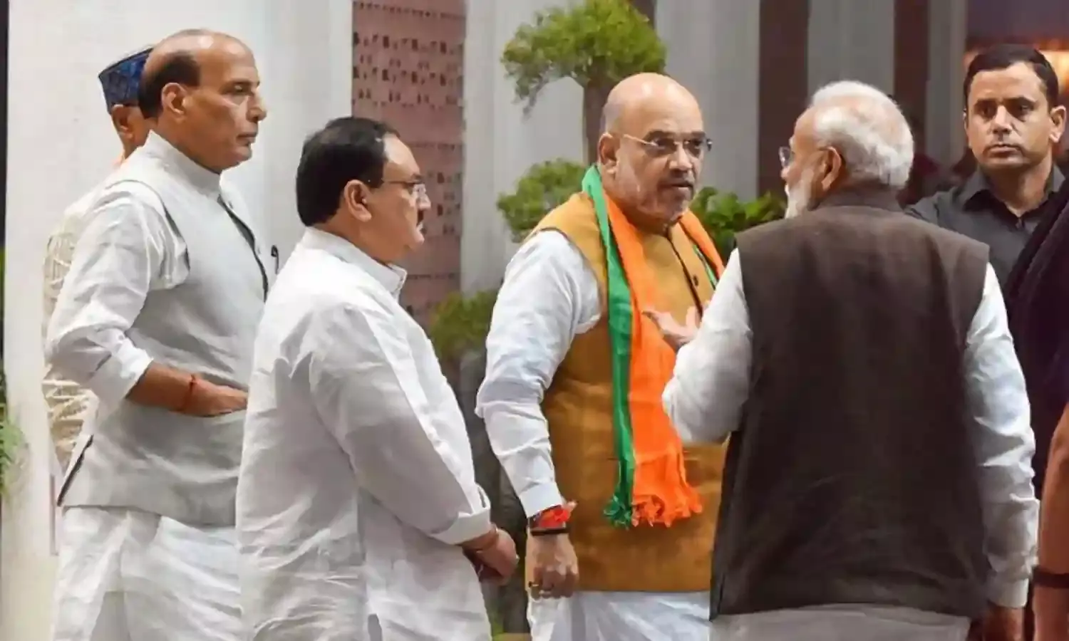 BJP पर भी लग रहे हैं परिवारवाद फैलाने का आरोप, PM Modi के वंशवाद वाले बयान को मिल रही है चुनौती?