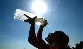 मुंबईकरों को चार दिन तक झेलनी होगी उमस भरी गर्मी, दिन का तापमान 33 डिग्री