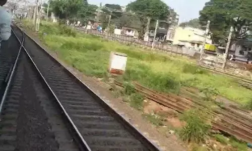 गोरेगांव-बोरीवली पांचवीं छठी लाइन परियोजना में देरी के संकेत, दो लोग पहुंचे कोर्ट