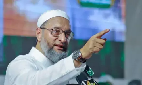 अखिलेश यादव खुद की कब्र खोद रहे हैं, जानिए AIMIM अध्यक्ष ओवैसी ने क्यों कहा ऐसा?