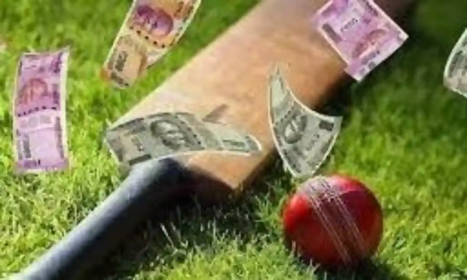 लखनऊ और पंजाब की टीम में लगवा रहे थे दांव ,आईपीएल क्रिकेट में सट्टा खिलाने वाले दो धराए