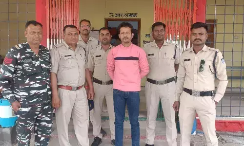 दोहरे हत्याकांड का मुख्य आरोपी, २० हजार के गांजा के साथ धराया दोहरे हत्याकांड का मुख्य आरोपी, २० हजार के गांजा के साथ धराया