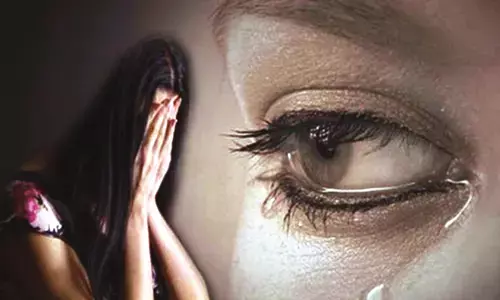 शादी का झांसा देकर किया यौन शोषण ,फोटो वायरल करने की धमकी देकर करने लगा परेशान शादी का झांसा देकर किया यौन शोषण ,फोटो वायरल करने की धमकी देकर करने लगा परेशान