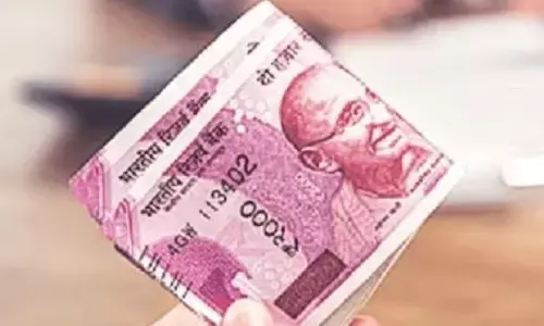 42 दिन से फरार सहायक आयुक्त को किसका संरक्षण, एफआईआर के बाद भी अब तक निलंबन नहीं