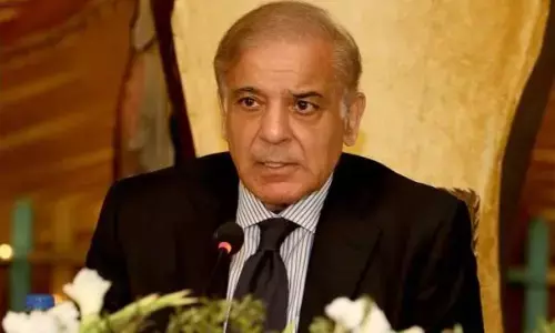 बोला - हथियारों का जखीरा इकट्ठा कर रहा पड़ोसी मुल्क, हम पर कर सकता है अचानक हमला बोला - हथियारों का जखीरा इकट्ठा कर रहा पड़ोसी मुल्क, हम पर कर सकता है अचानक हमला