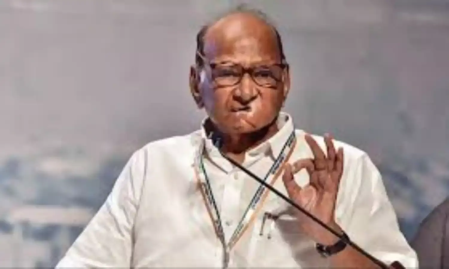शरद पवार गुट ने सुप्रीम कोर्ट से कहा- अजित गुट नहीं कर रहा चुनाव चिन्ह घड़ी पर निर्देश का पालन